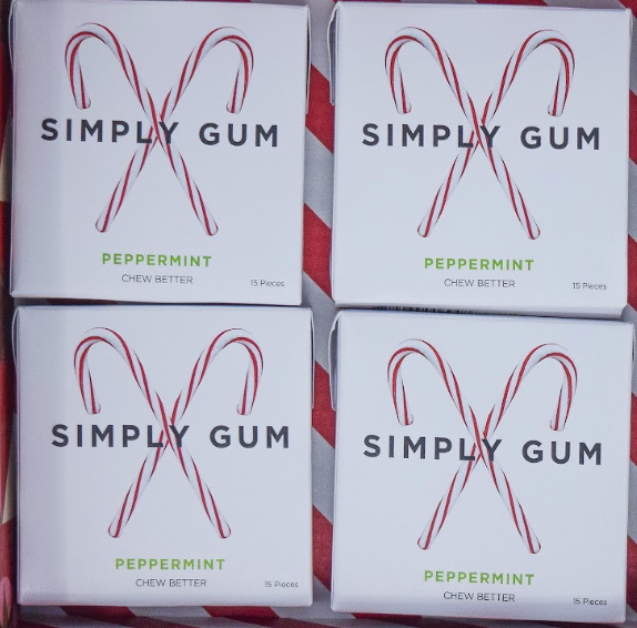 Holiday Natural Peppermint Gum