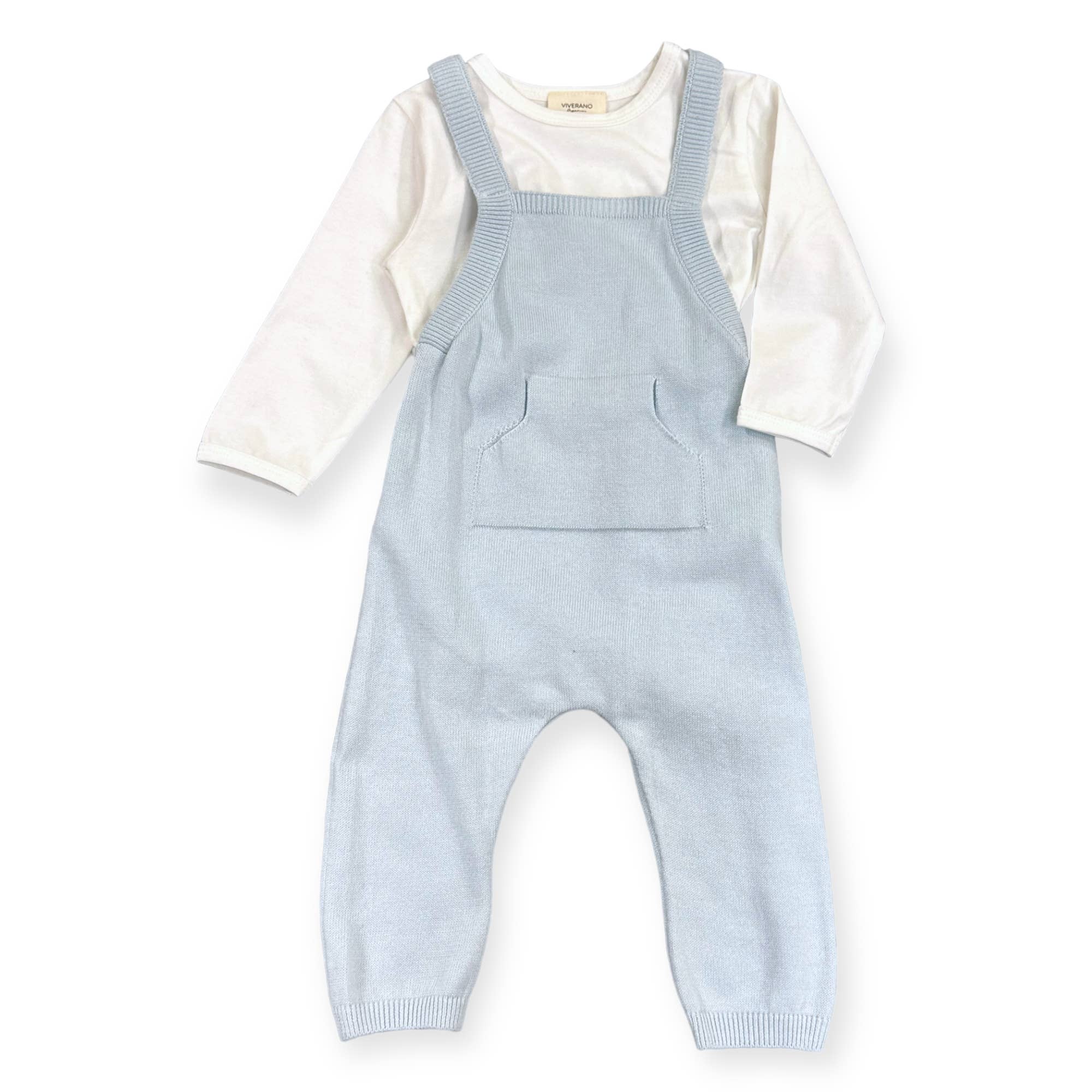 Experience ultimate comfort and cuteness with our Milan Kangaroo Pocket Baby Overall + Bodysuit Set! Made with 100% organic cotton for lightweight and all-season wear. The cashmere-like softness and cute kangaroo pocket detail add extra charm. Adjustable straps and quick snaps along the crotch make changing a breeze. Coconut shell buttons add a touch of natural beauty.  Ethically produced in India, supporting better livelihoods for small grower farmers.