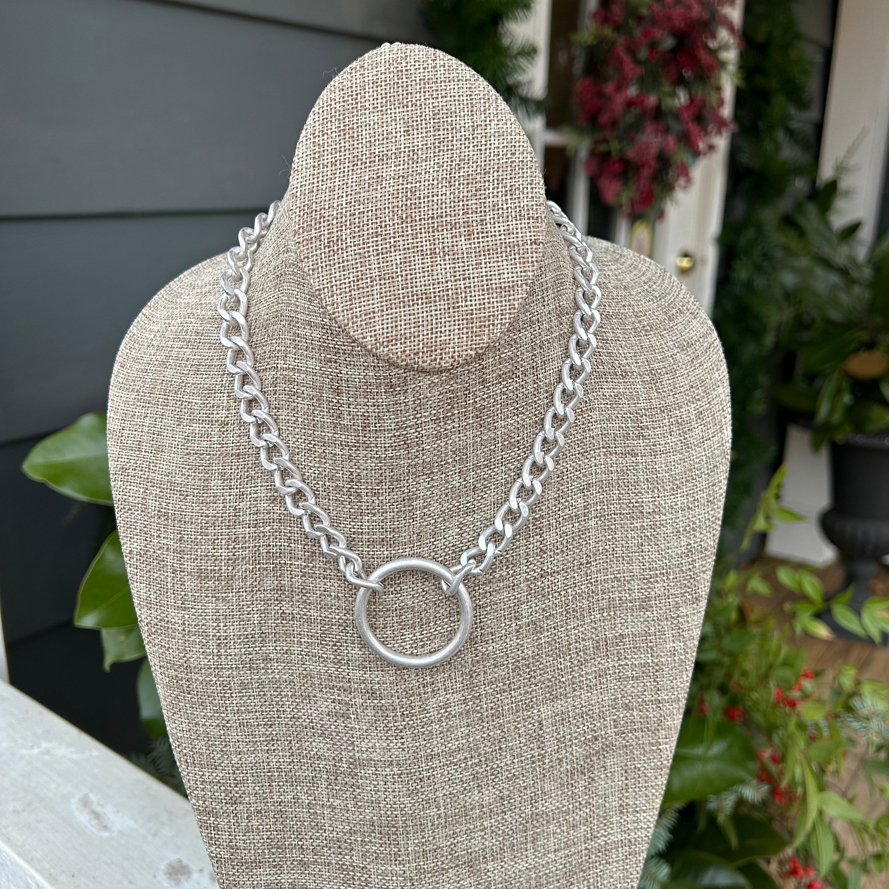 Chunky Chain Link Necklace w/ Circle Charm
