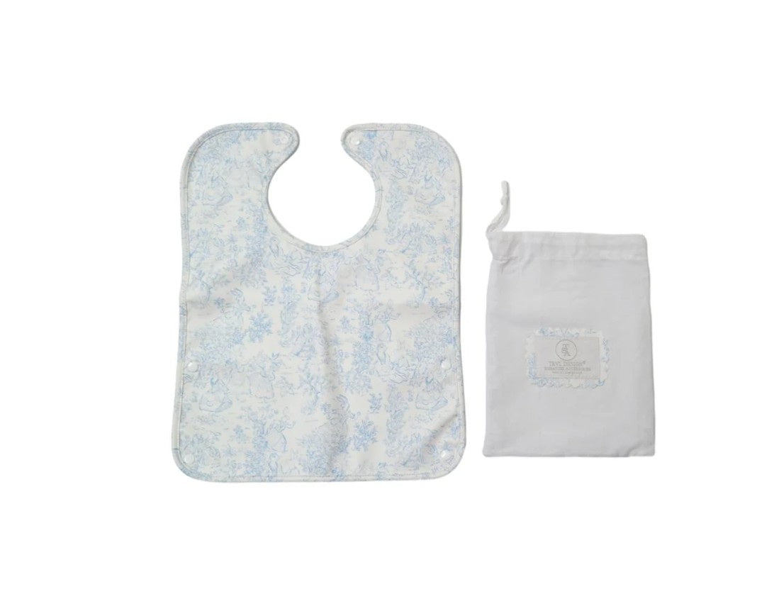Your little one stays clean and comfortable with the Best Bib, designed for mess-free meals and snacks. The full coverage design features a snap closure at the back of the neck and an innovative front pocket that inverts to catch spills and crumbs. Machine washable and hang dry for lasting durability. Includes a charming cotton drawstring bag for convenient storage and gift-ready presentation.

Details:

Size: 10"l x 12.75"h
Snap neck closure and snap catchall pocket
Water and stain-resistant &amp; wipeable