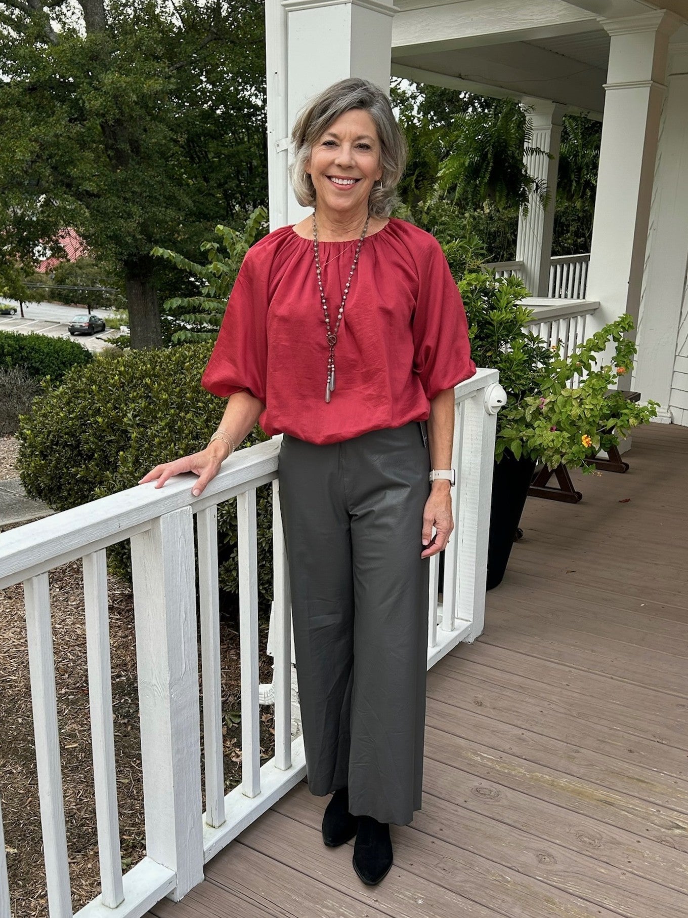 Puffed Sleeve Solid Blouse