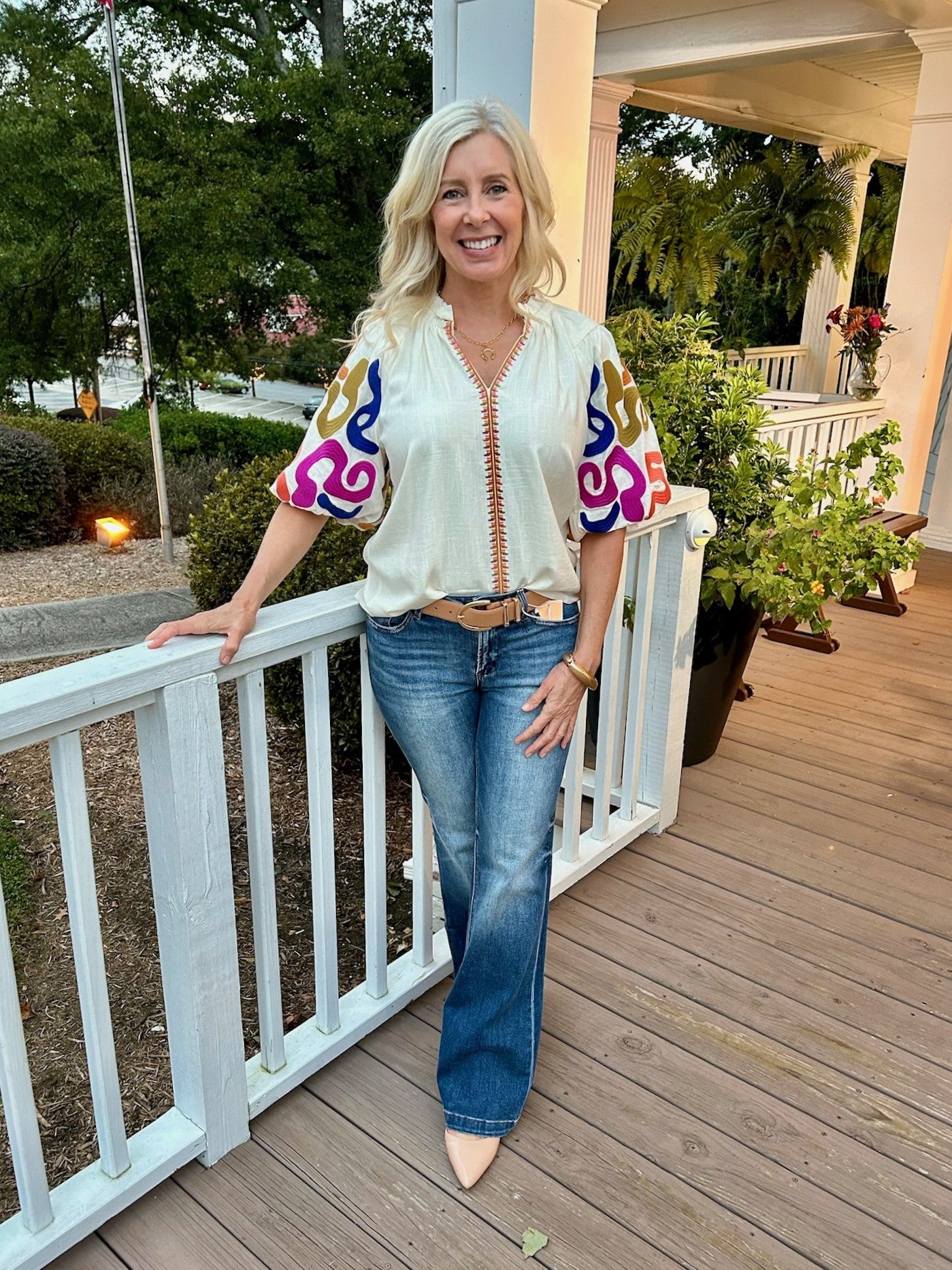 Ruffled Collar Top w/ Colorful Embroidered Sleeve