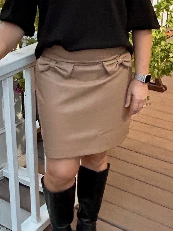 Faux Leather Short Skirt