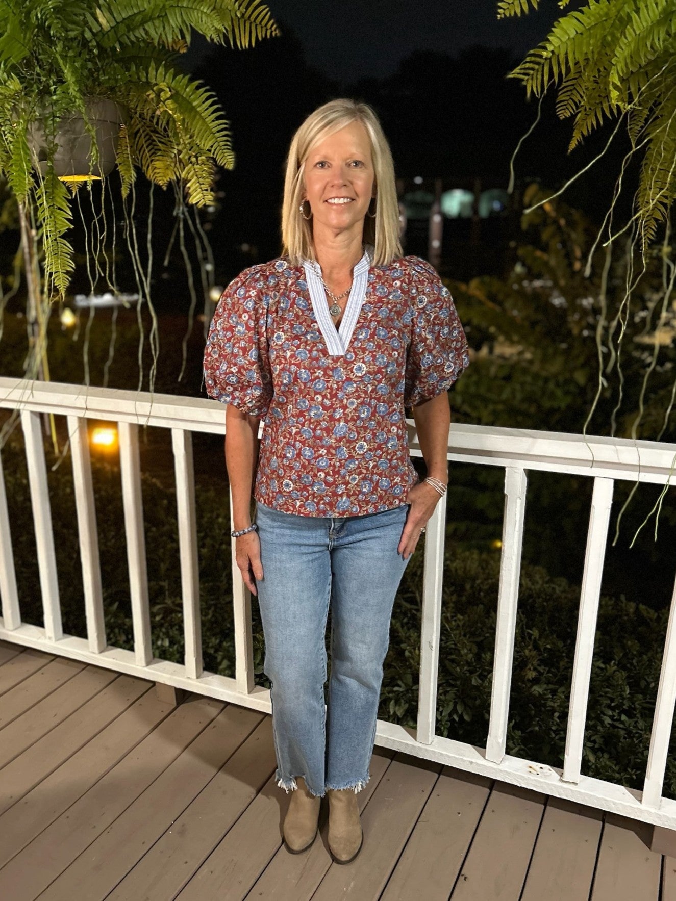 Floral Print Puffed Sleeve Top w/ Contrasting Placket