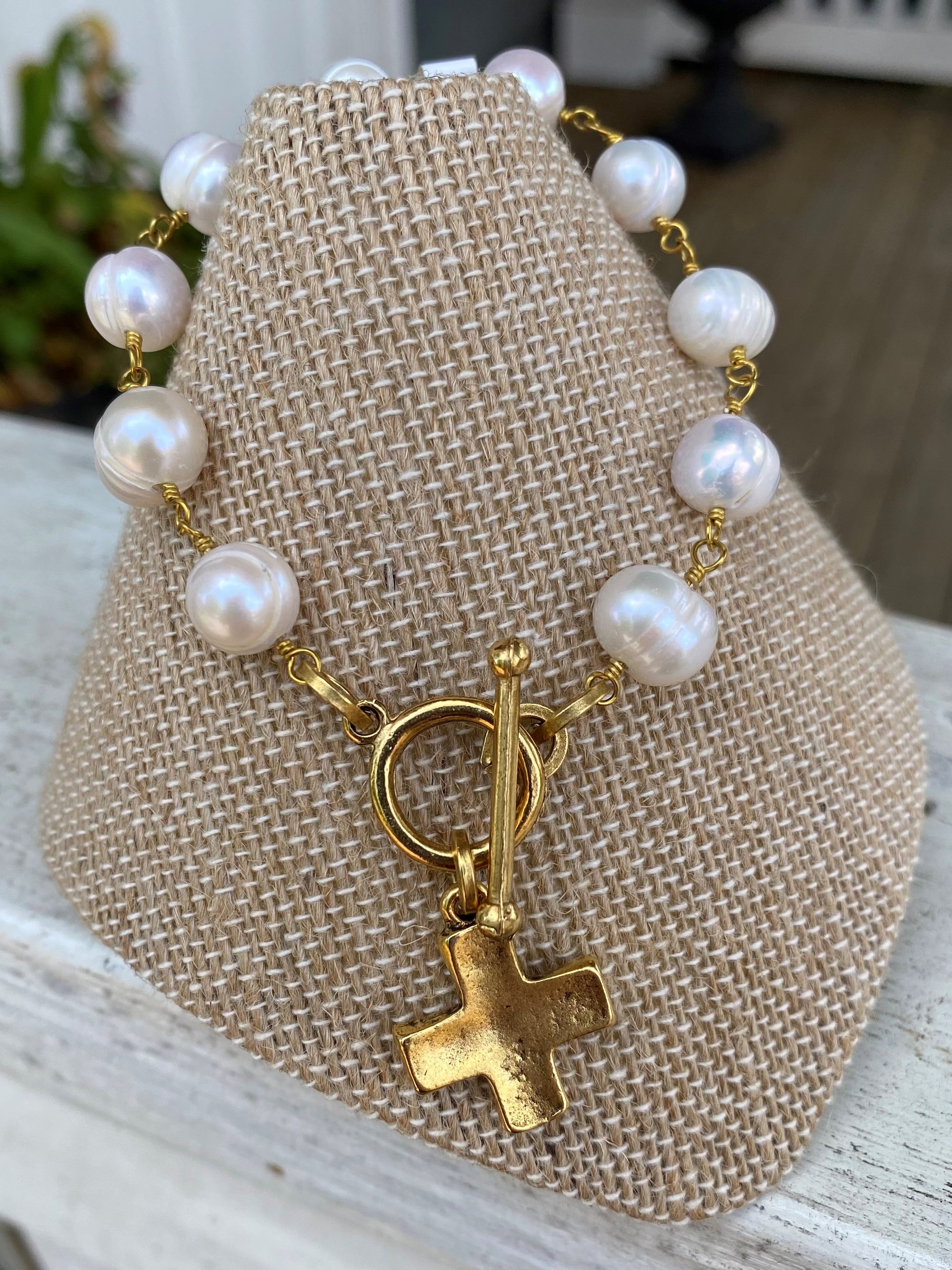 Beaded Pearl and Cross Bracelet