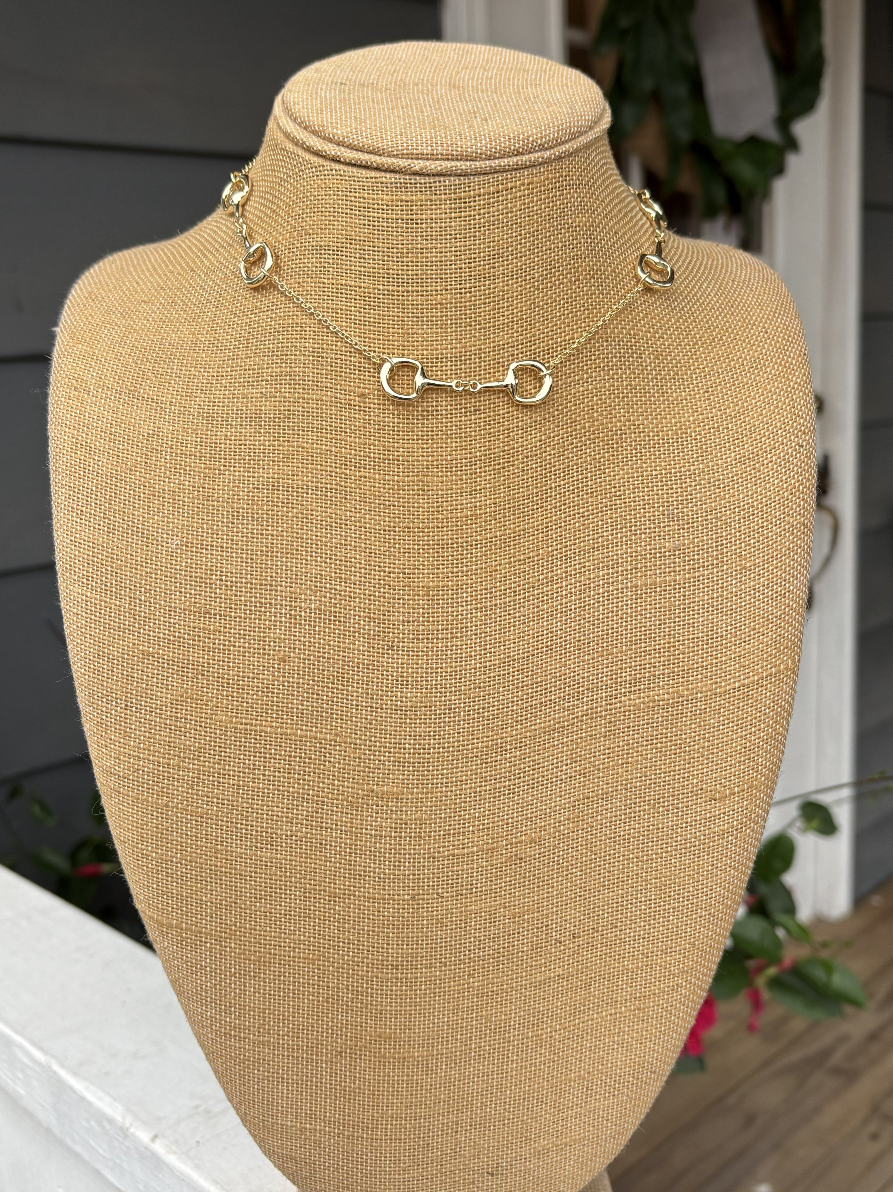 Snaffle Bit Short Necklace