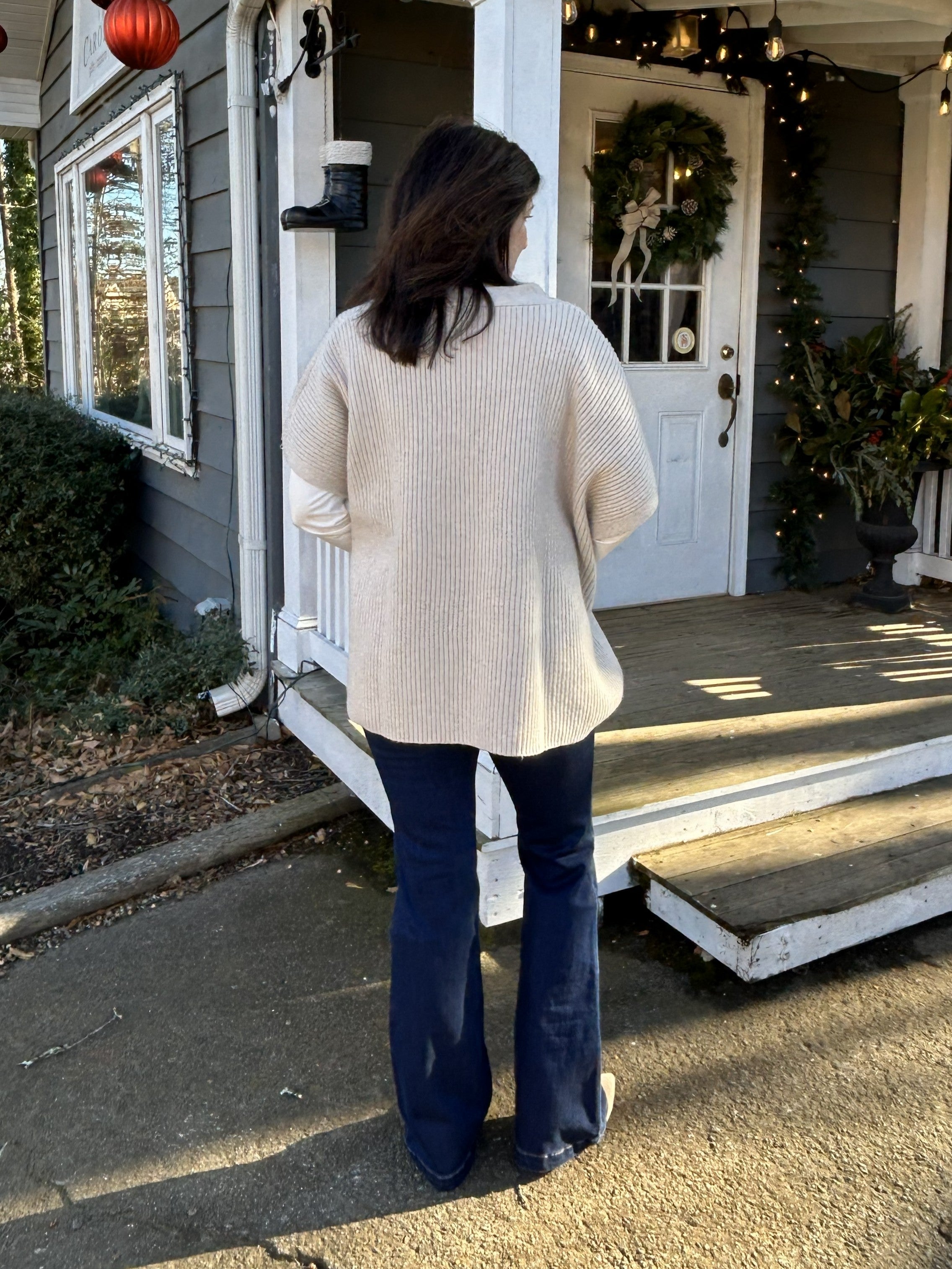 Sleeveless Knitted Cardigan Sweater