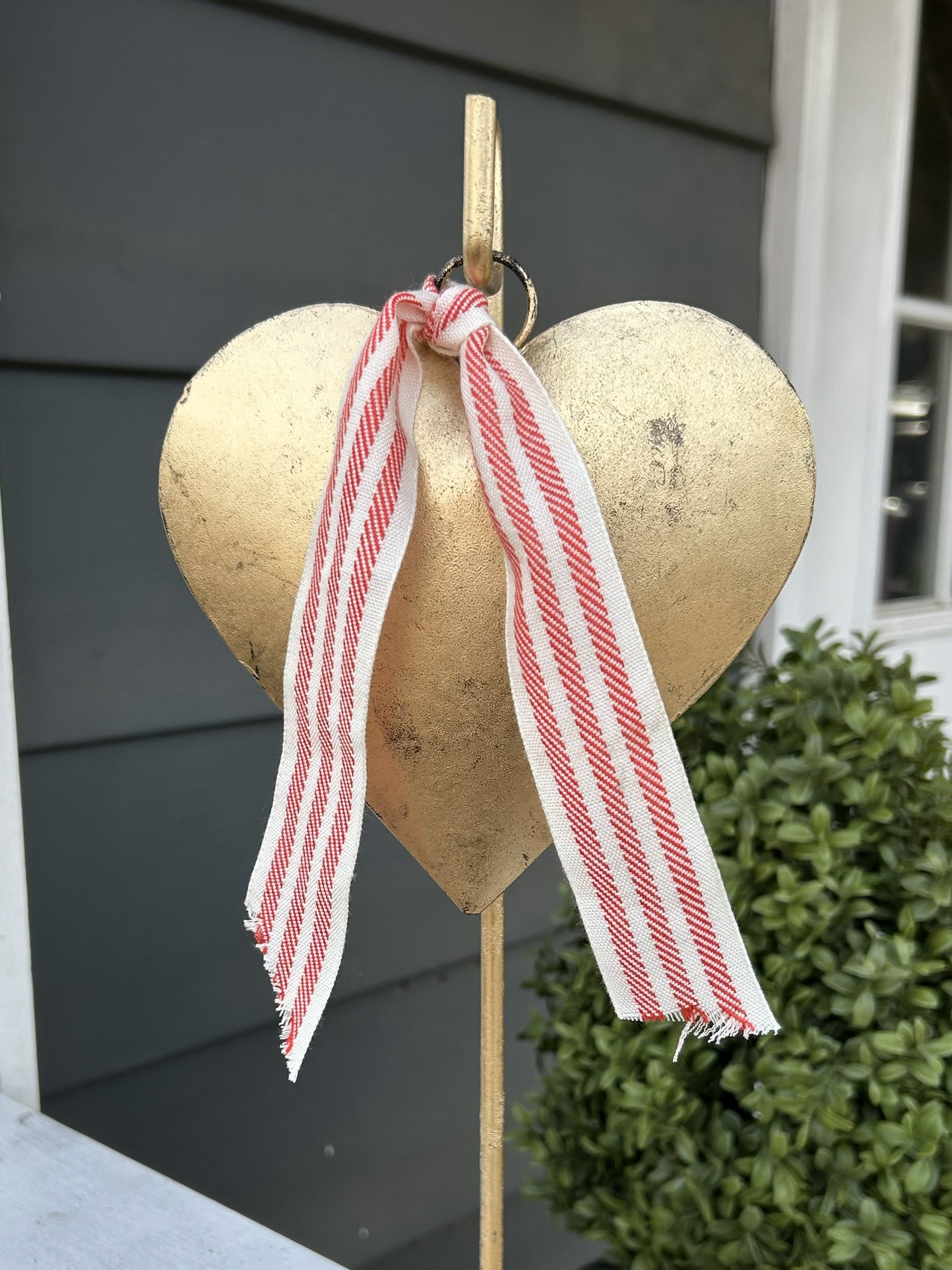Large Puffy Metal Hearts