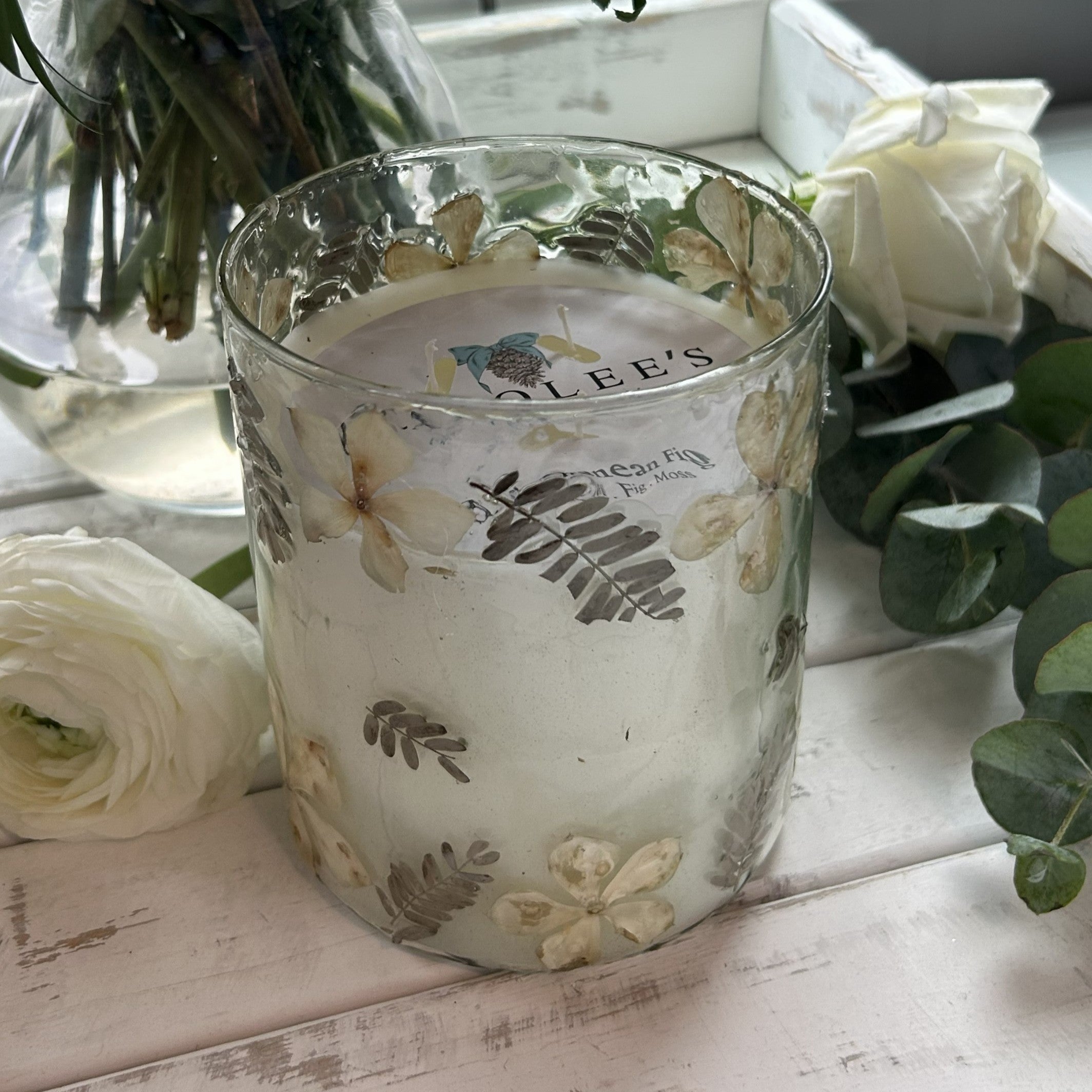 Petals & Fern Candle - Medium