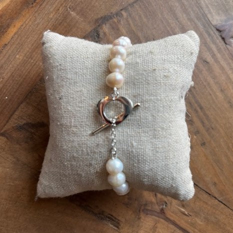 Large White Edison Pearl & Heart Toggle Bracelet – Aurora Creative Jewellery