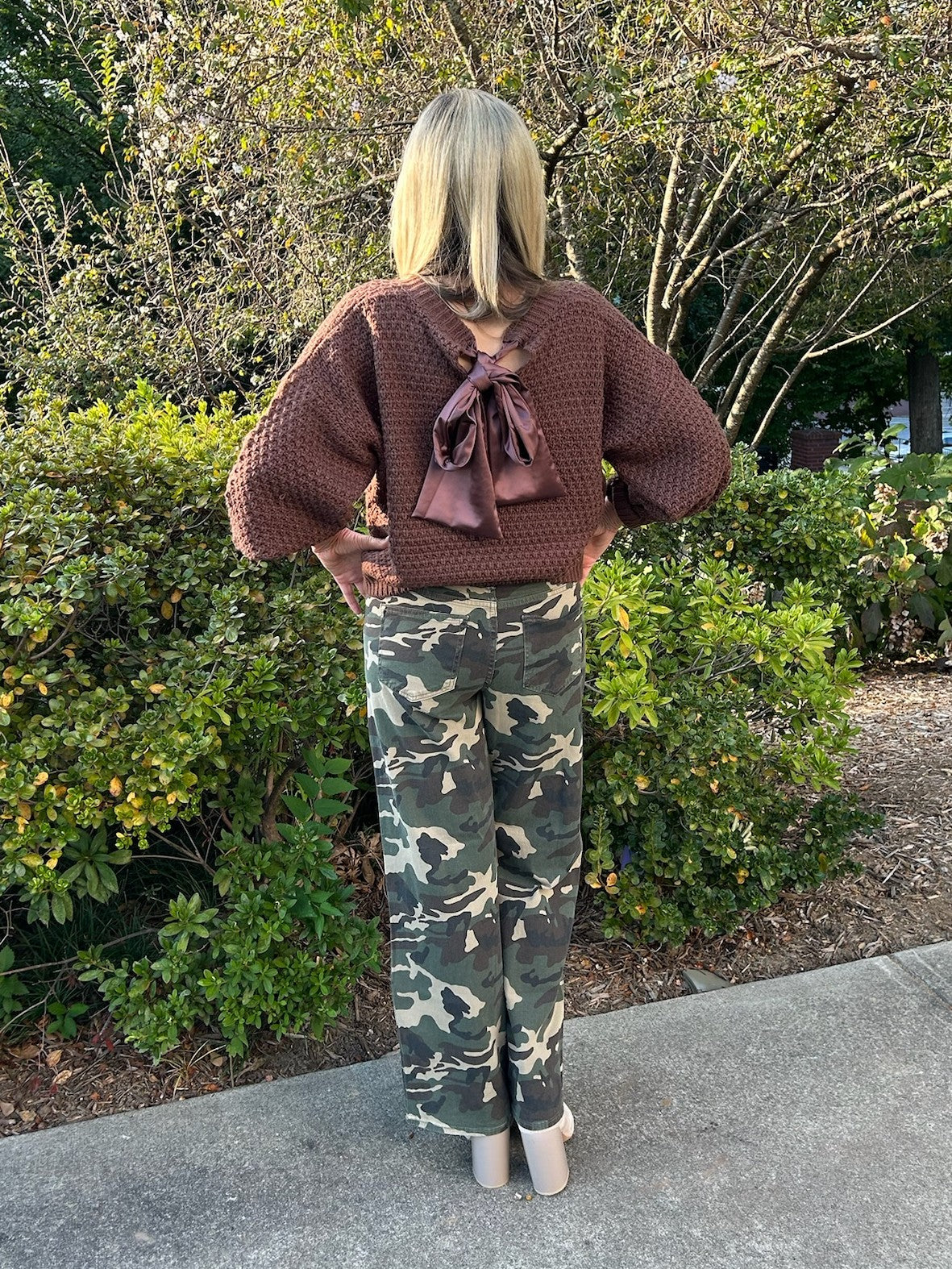 Crew Neck Back Satin Tie Sweater in Brown