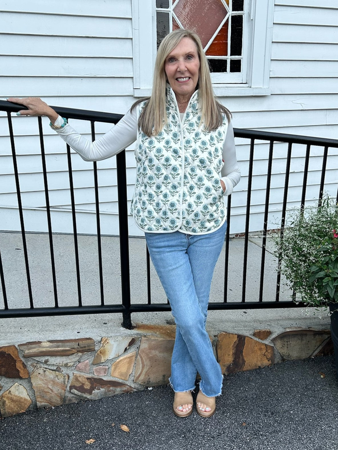 Floral Print Quilted Vest in Cream