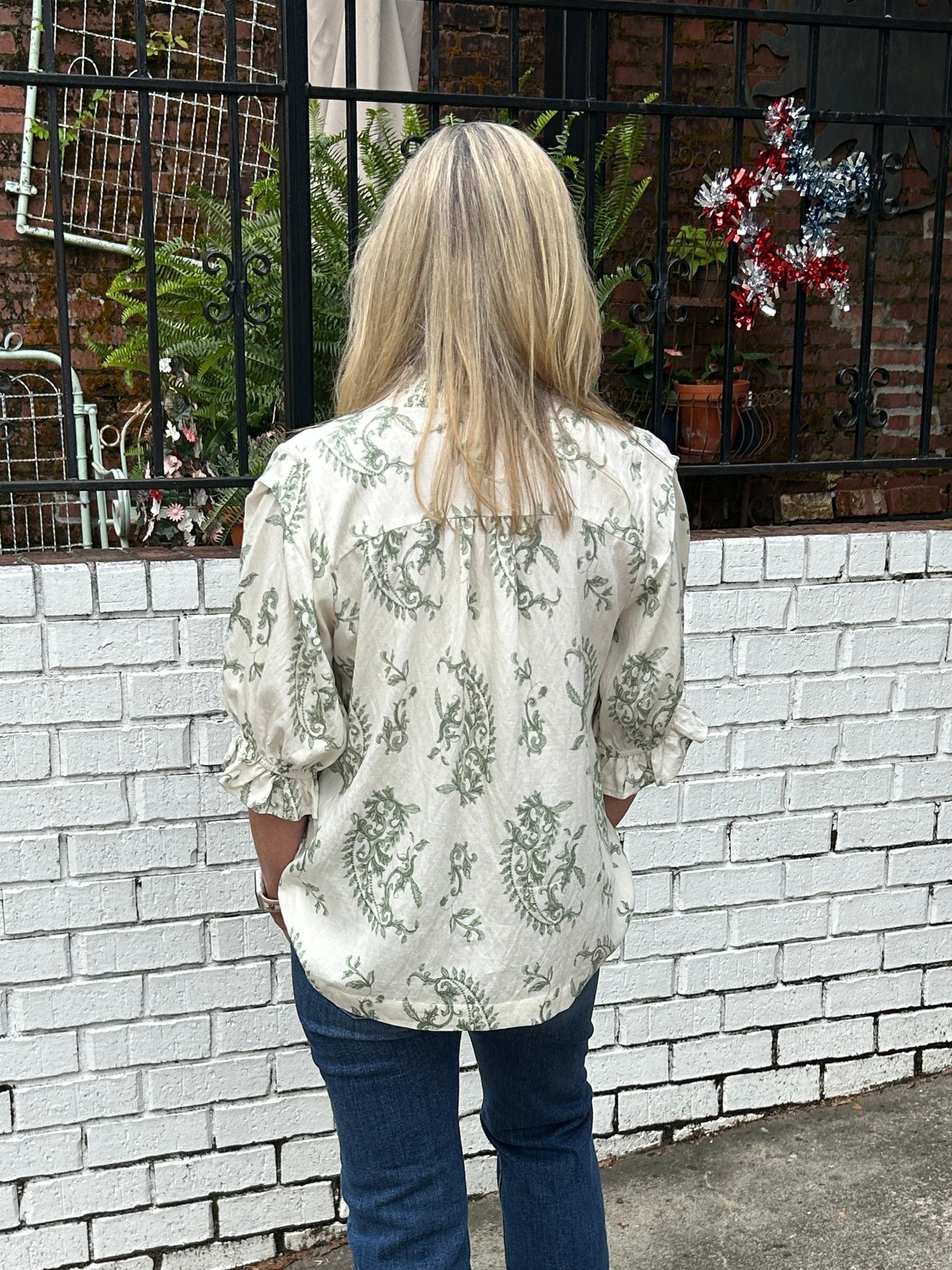 Green & Cream Paisley Print V-Neck Smocked Top