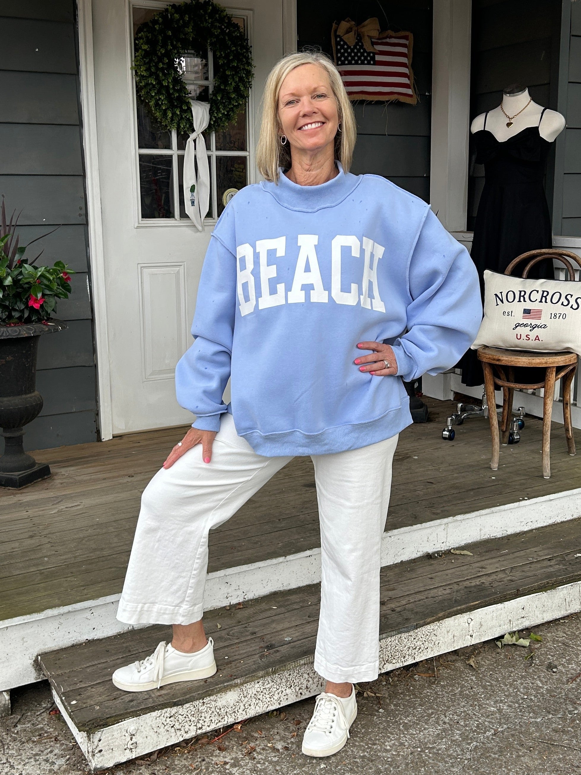 "BEACH" & "LAKE" Reversible Mock Neck Sweatshirt in Blue