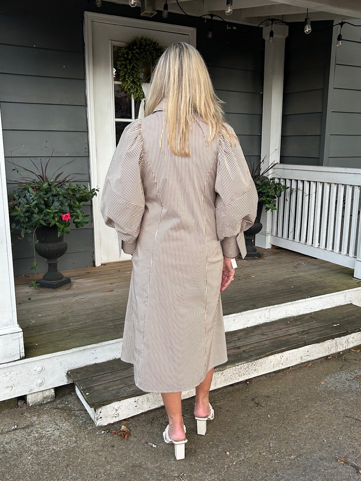 Brown Stripe Balloon Sleeves Midi Dress
