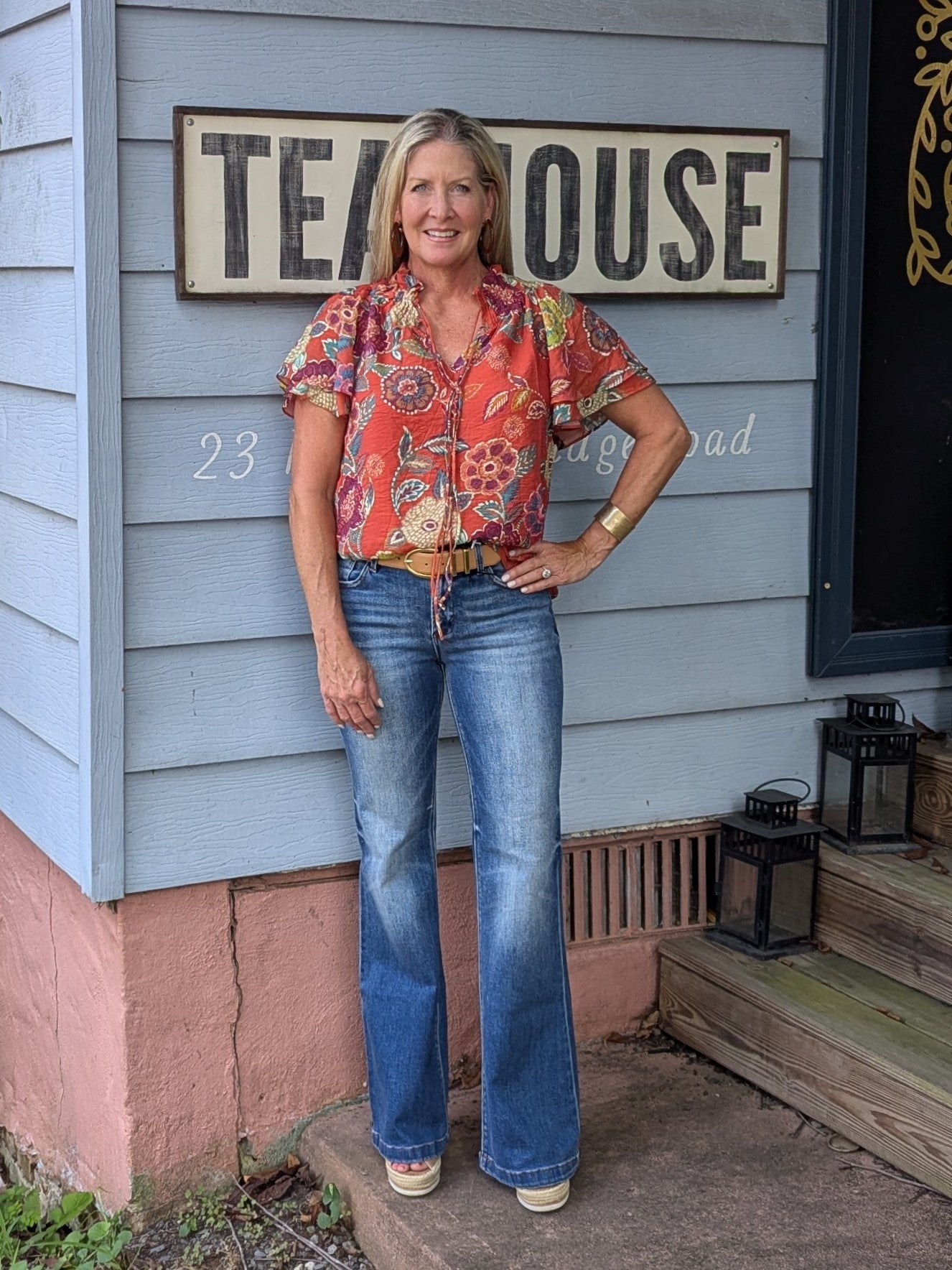 Flutter Sleeve Floral Front Tie Top