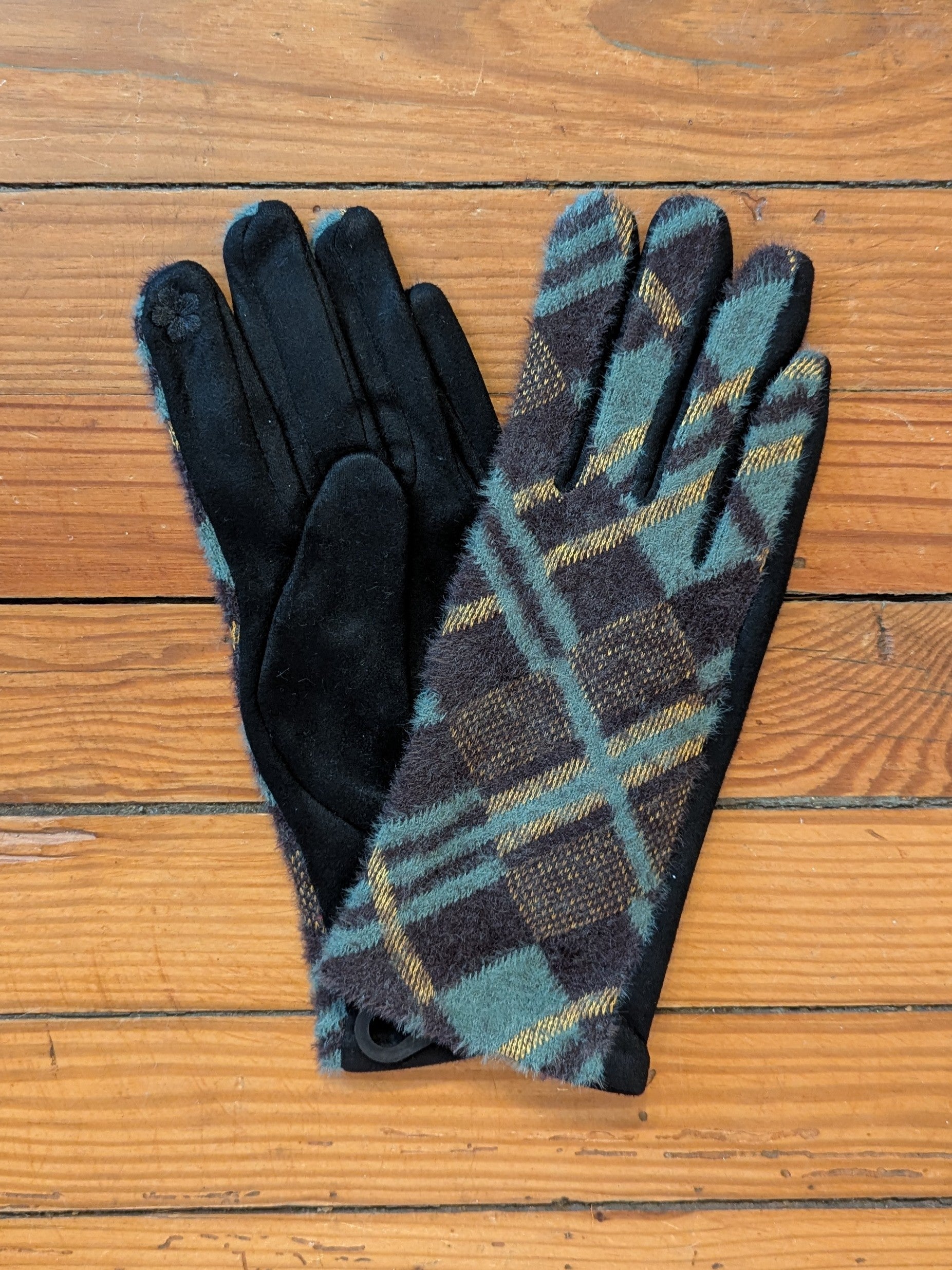 New Gloves with Touch Screen Functionality