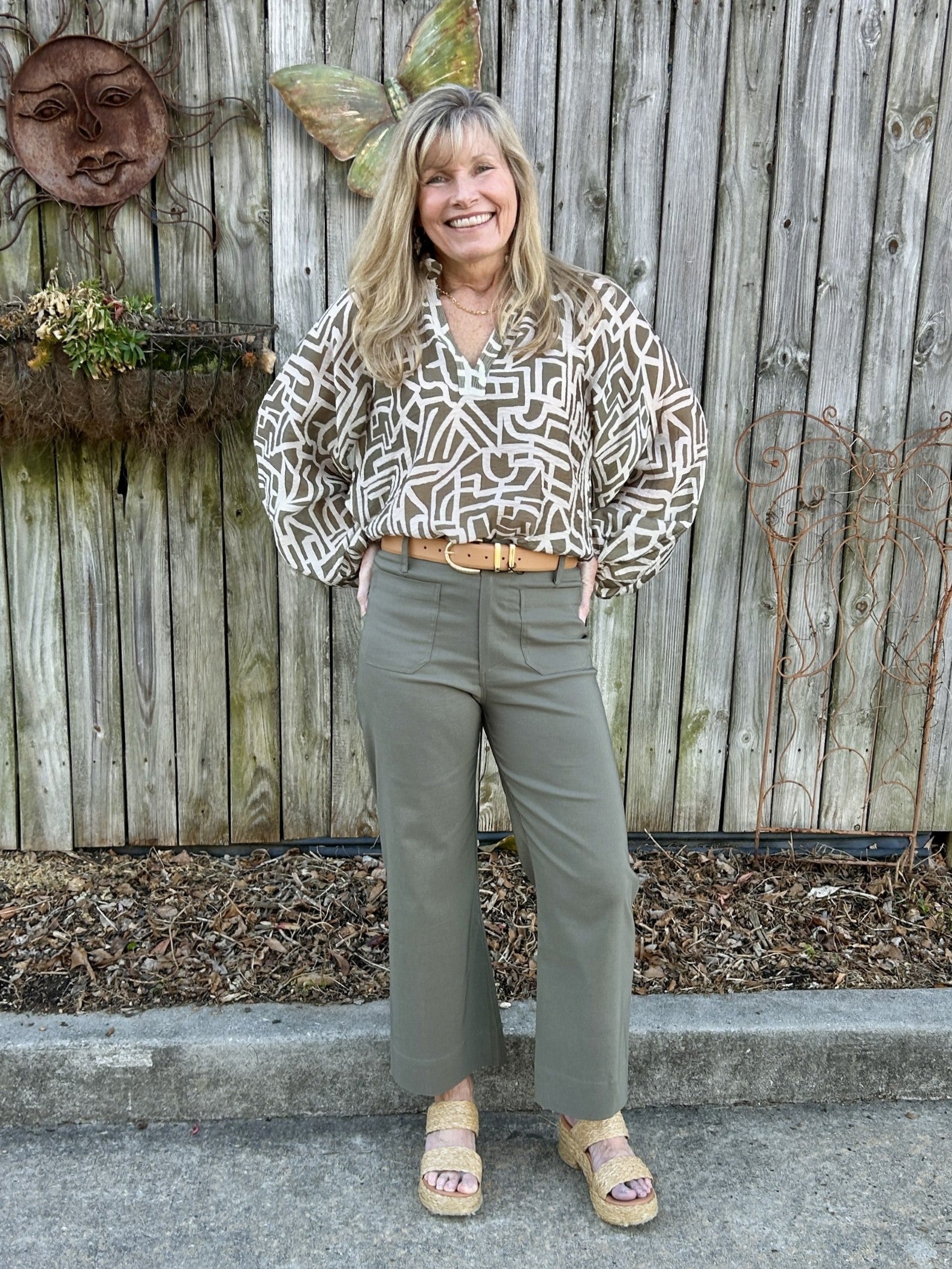 Wide Leg Front Pocket Pants