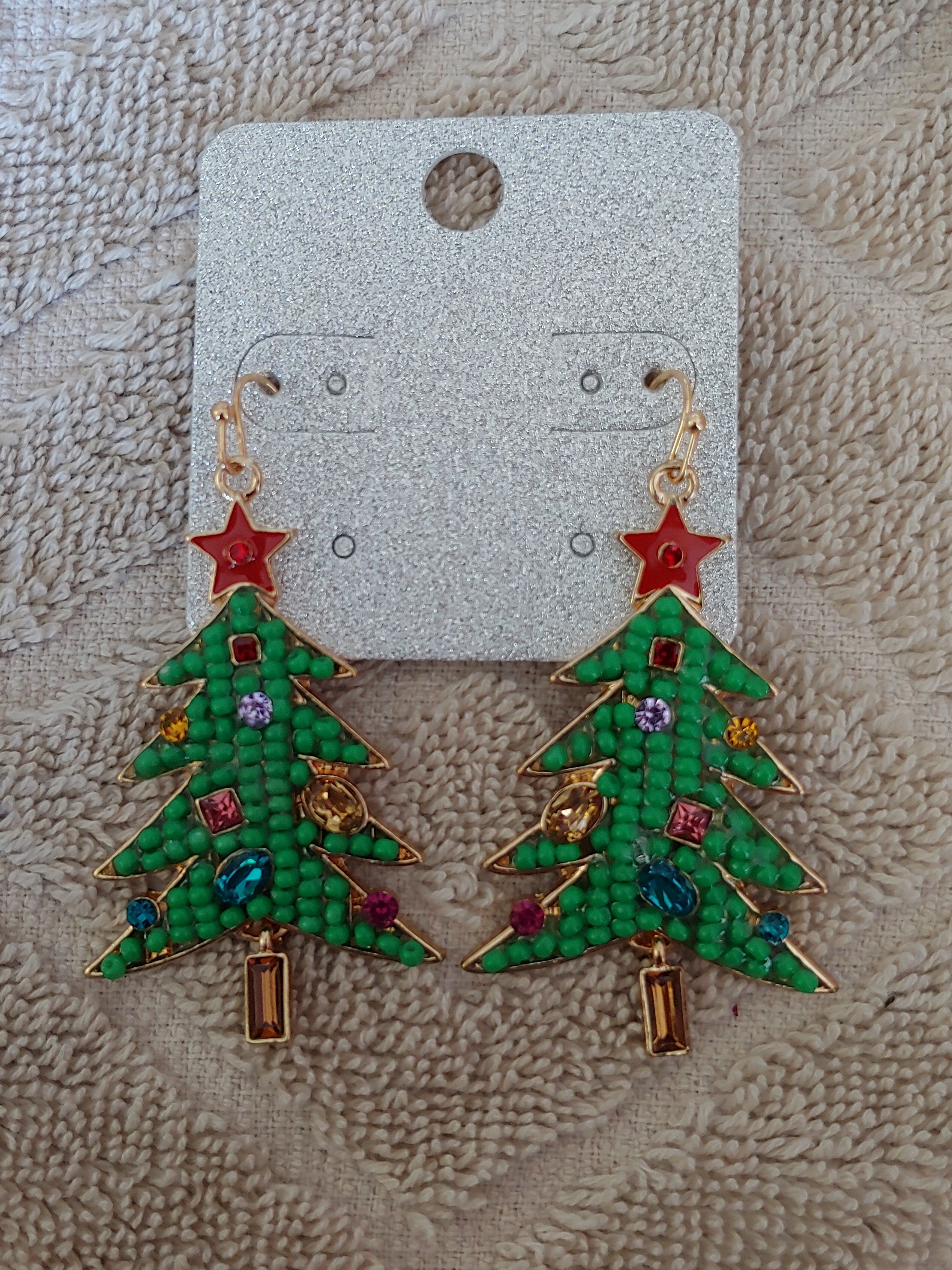 Christmas Tree - Beaded with Red Star Earrings
