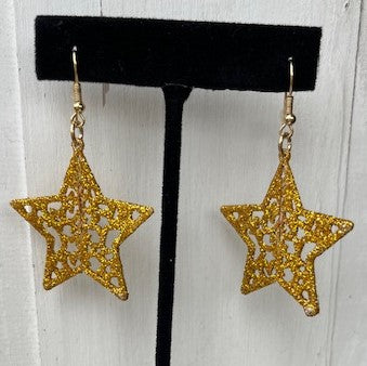 You will love the bling of these lightweight star earrings! They will look great with a fun outfit, but will be perfect for your holiday festivities!