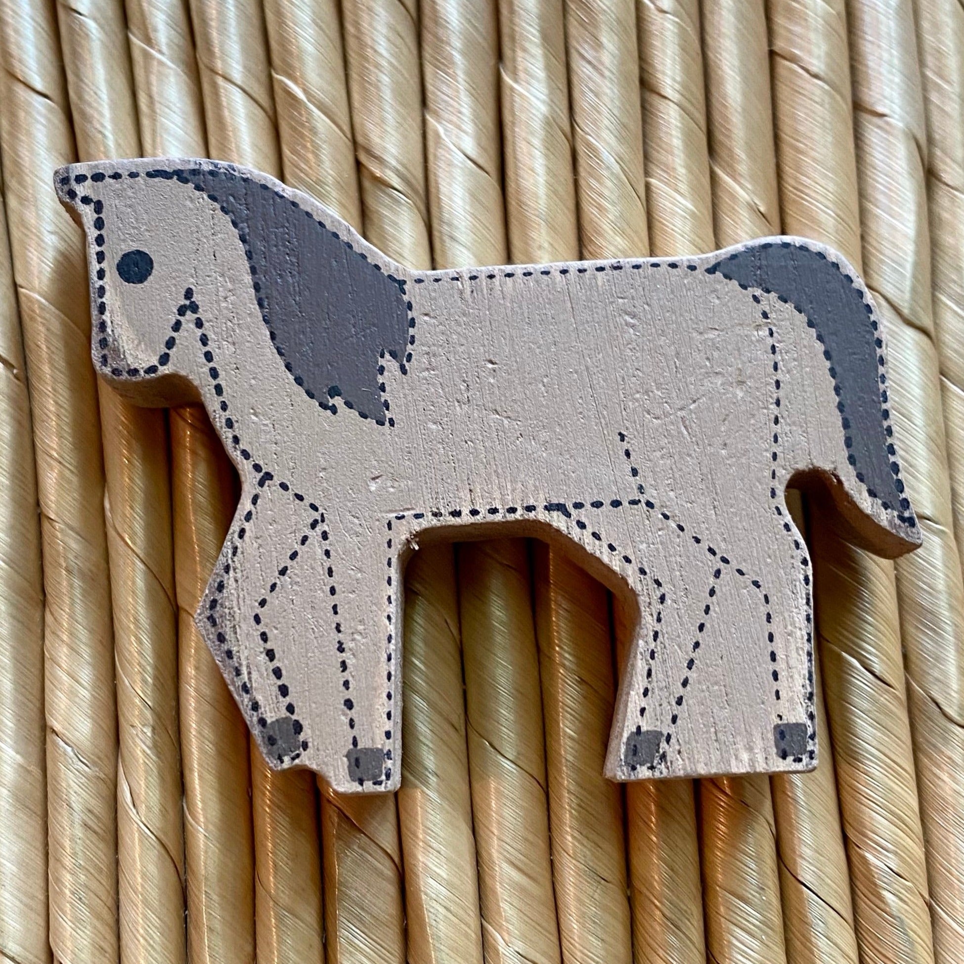 brown horse adams wood tile shape for letterboard