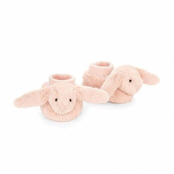 These booties will keep you little one's toes warm.  For babies 0 to 3 months Made from 100% polyester Hand wash only