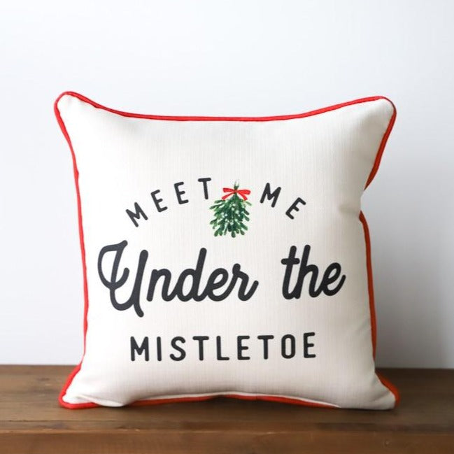 Meet me under the mistletoe